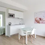 Con Piscina A 250 Mt Dalla La Pelosa Appartamento *